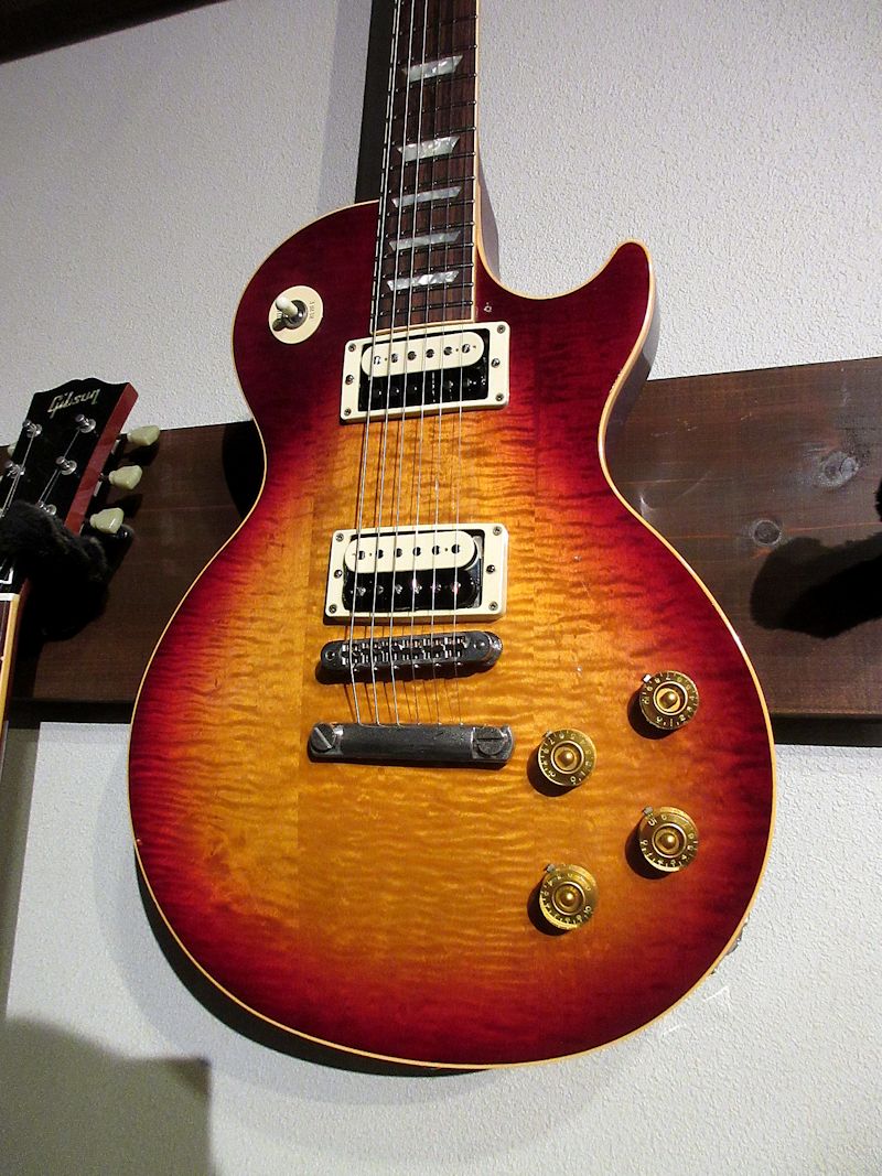1989 Gibson Les Paul Standard Heritage Cherry Sunburst
