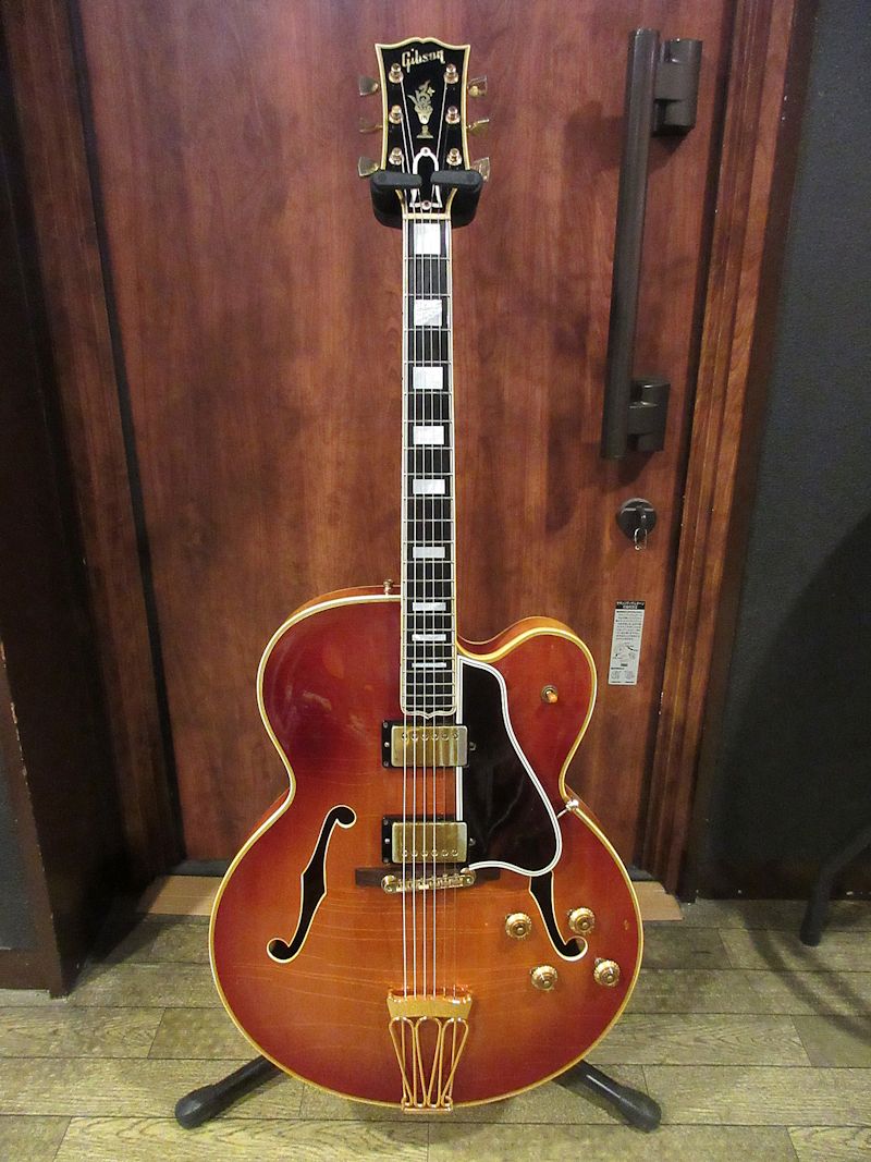 1958 Gibson Byrdland Sunburst - ヴィンテージギター買取り・販売の