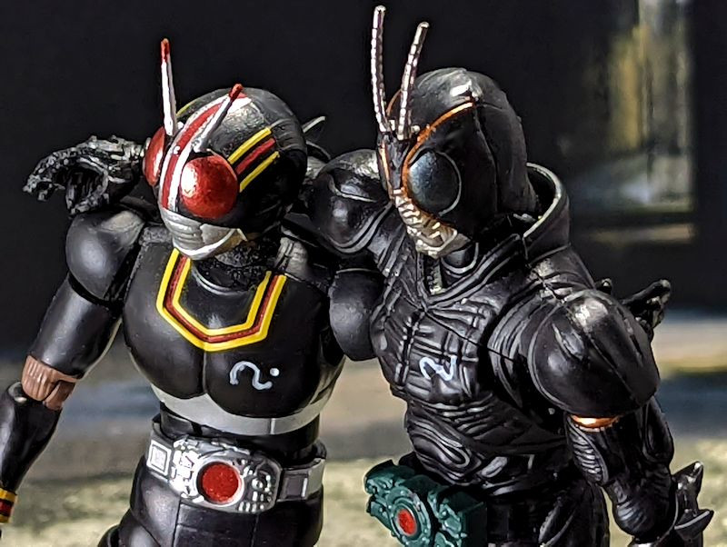 玩栗犬と、掌動-XX 仮面ライダー 仮面ライダーBLACK SUN ＆ バトル