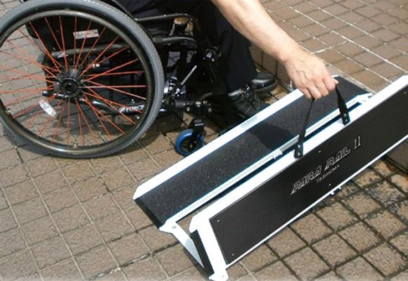 津田駒工業 車いす用携帯スロープ パラレール 90（アルミ+カーボン