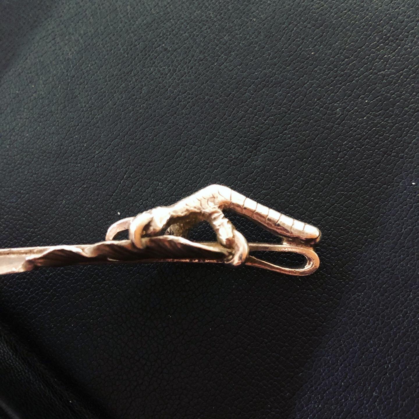 0421【オールド銀爪特大フェザー】(渋谷店)