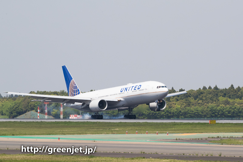 ユナイテッドのトリプルセブン＠迫力の着地 | MGT Greenjet 飛行機撮影記