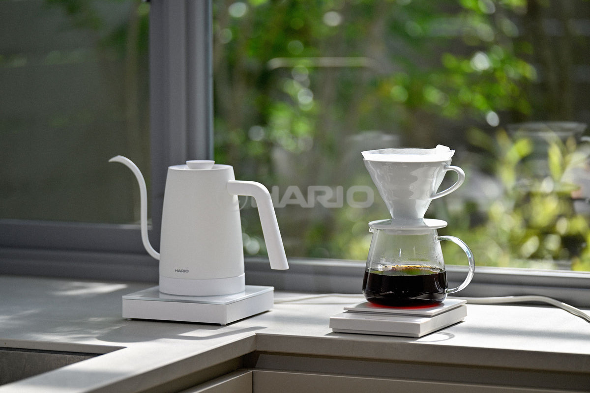 エレクトリックケトル・ライラ ブラック｜HARIO Official Shop