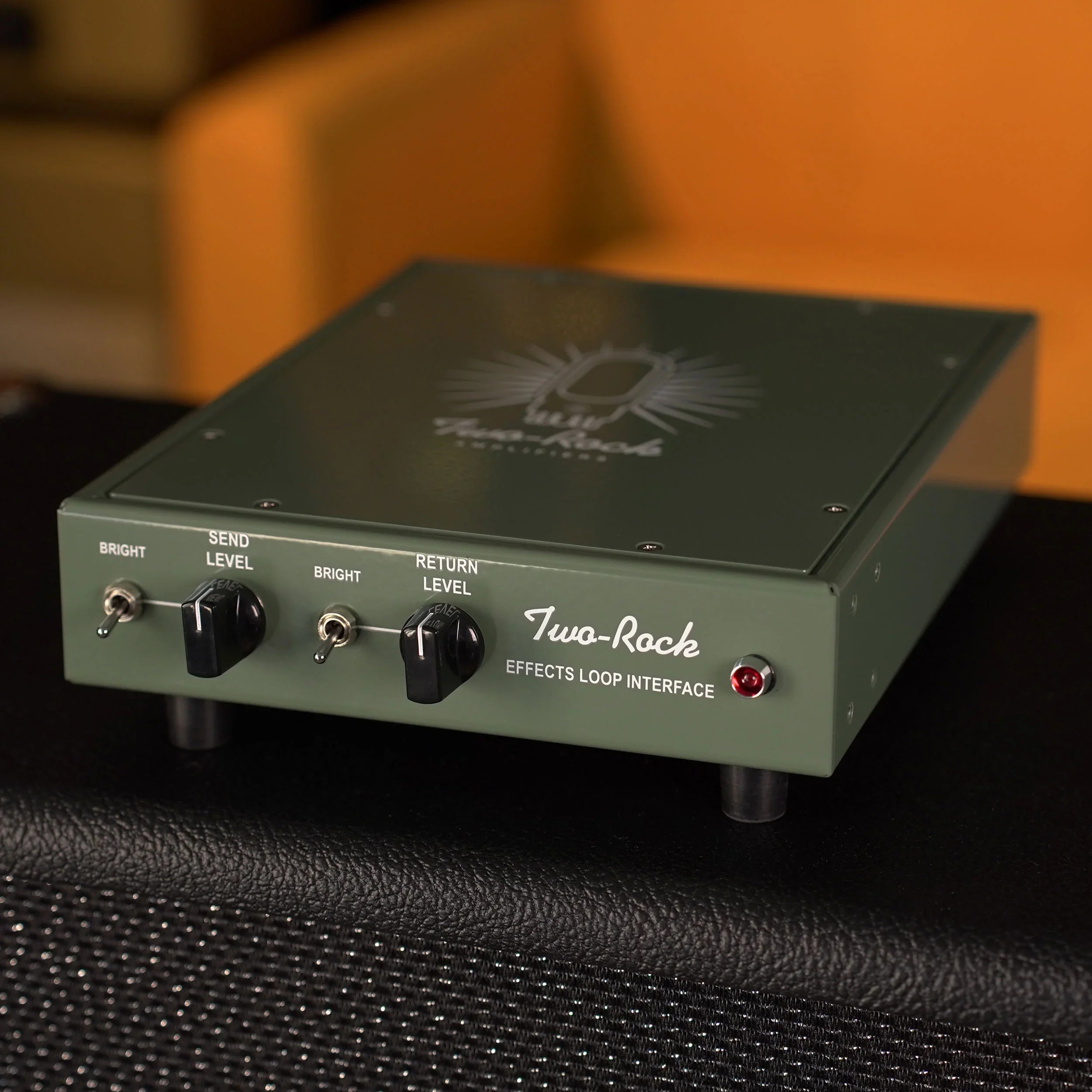 ELI-3-4.jpg?v=1752004704