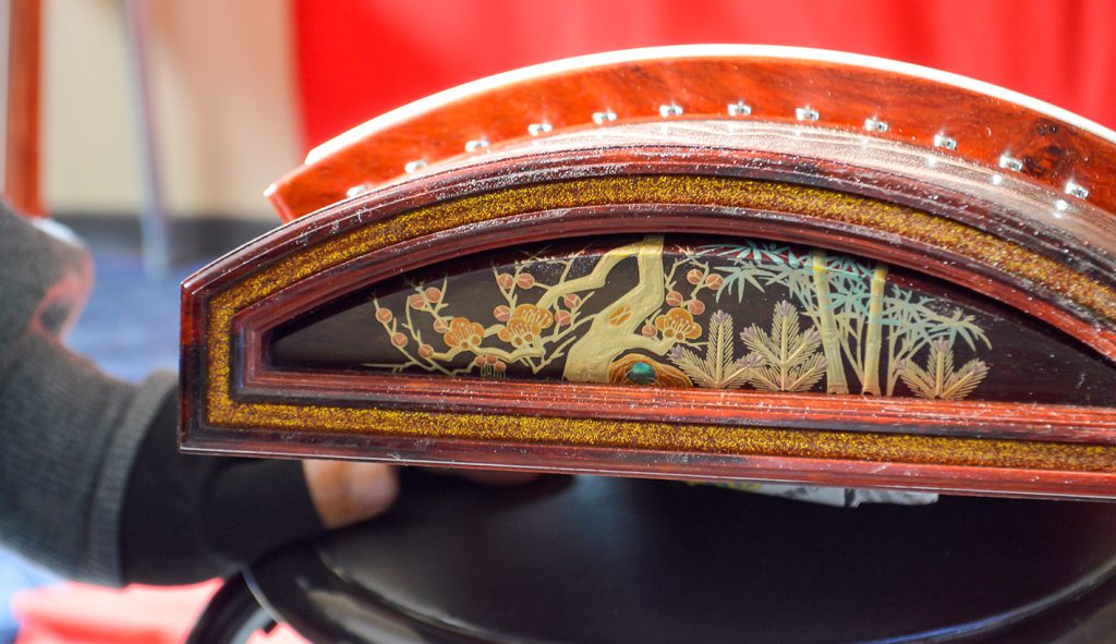 楽器なのだから音が命。いい音が出てこそ、いい福山琴なんです