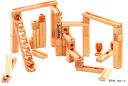 スカリーノ・3 【正規輸入品】【送料当店負担】【取扱終了】 木の