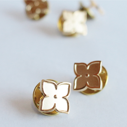 あじさいピンバッジ