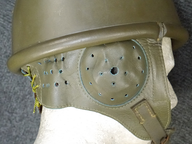 お手ごろ価格! 東独空挺ヘルメット | Chicago Blog