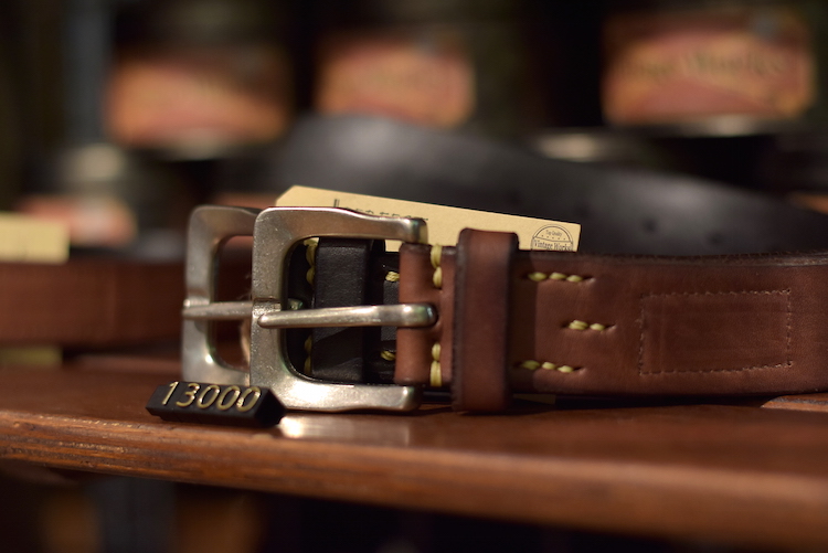 硬くて、分厚くて・・・。vintage works 待望の入荷です。 | 1989