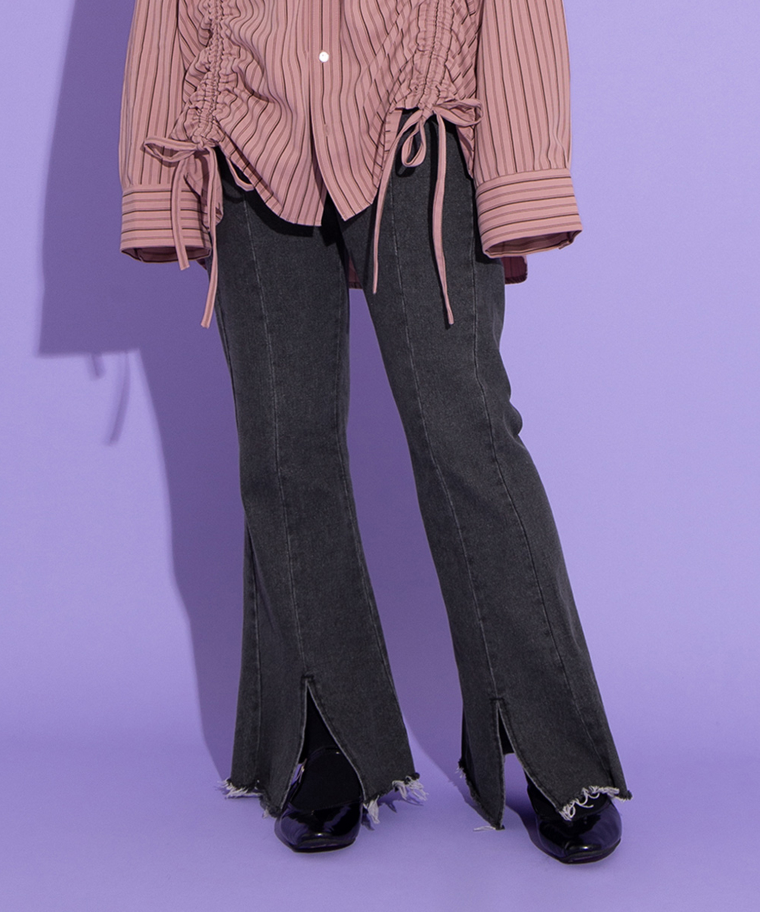 フロントスリットデニムフレアパンツ[商品：PN22SS-009] - PUNYUS