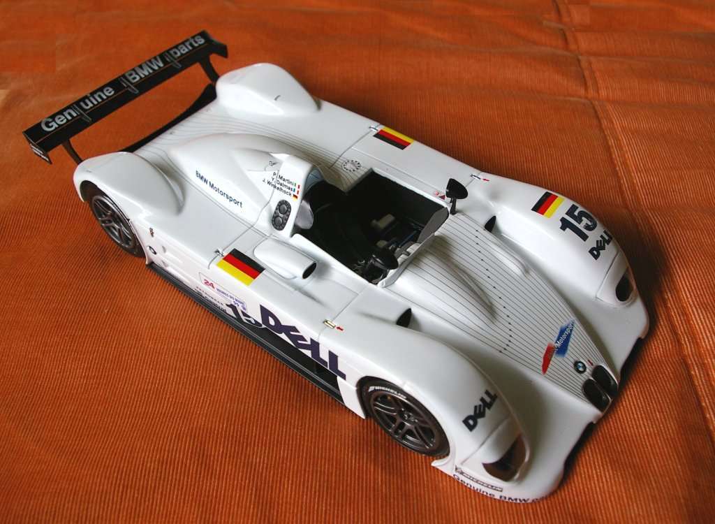 Kyosho 1999 Le Mans winner - BMW V12 LMR | DiecastXchange Forum