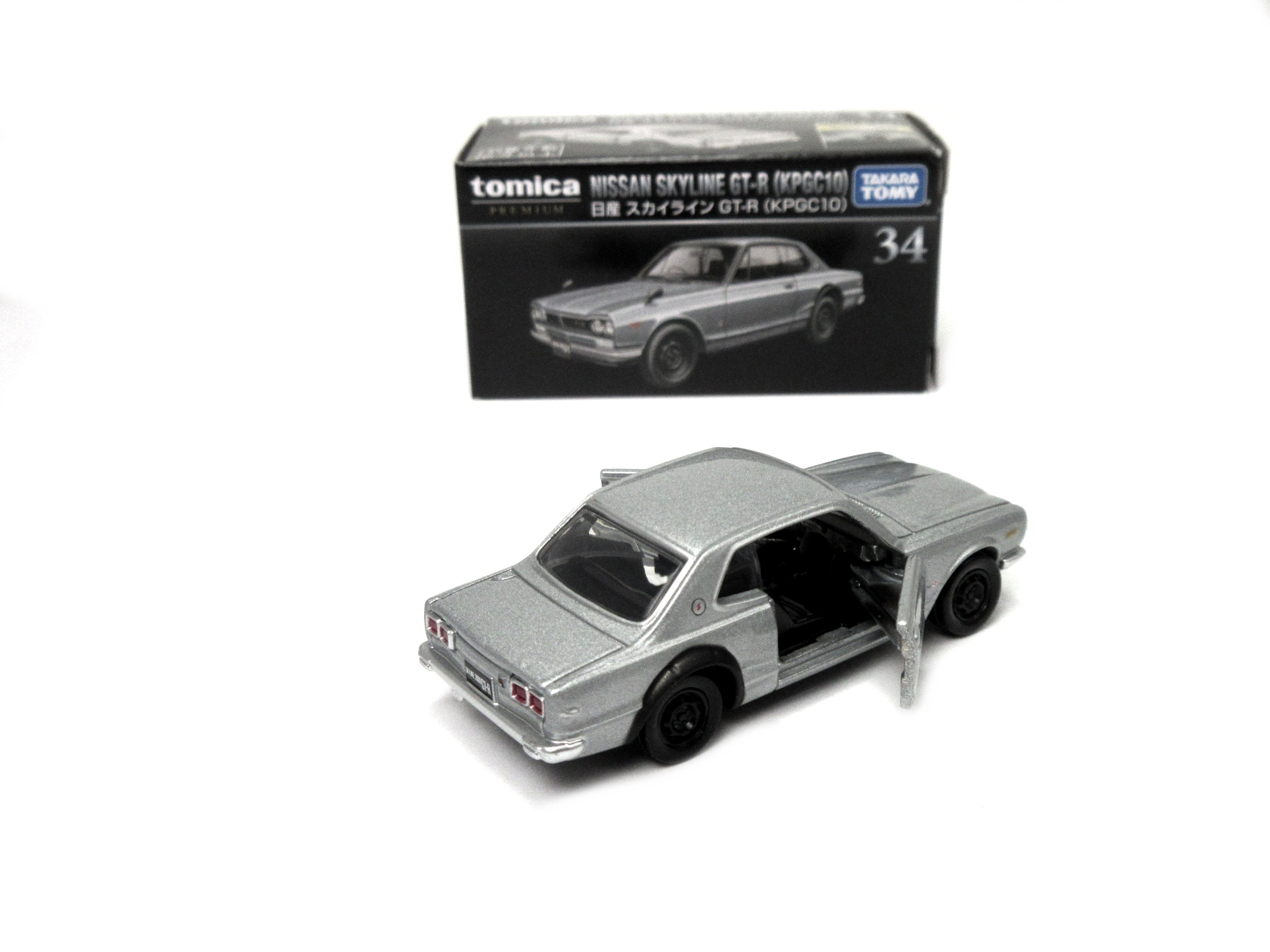 Nissan Skyline GTR KPGC10 Hakosuka Tomica Premium 1/63 Silver