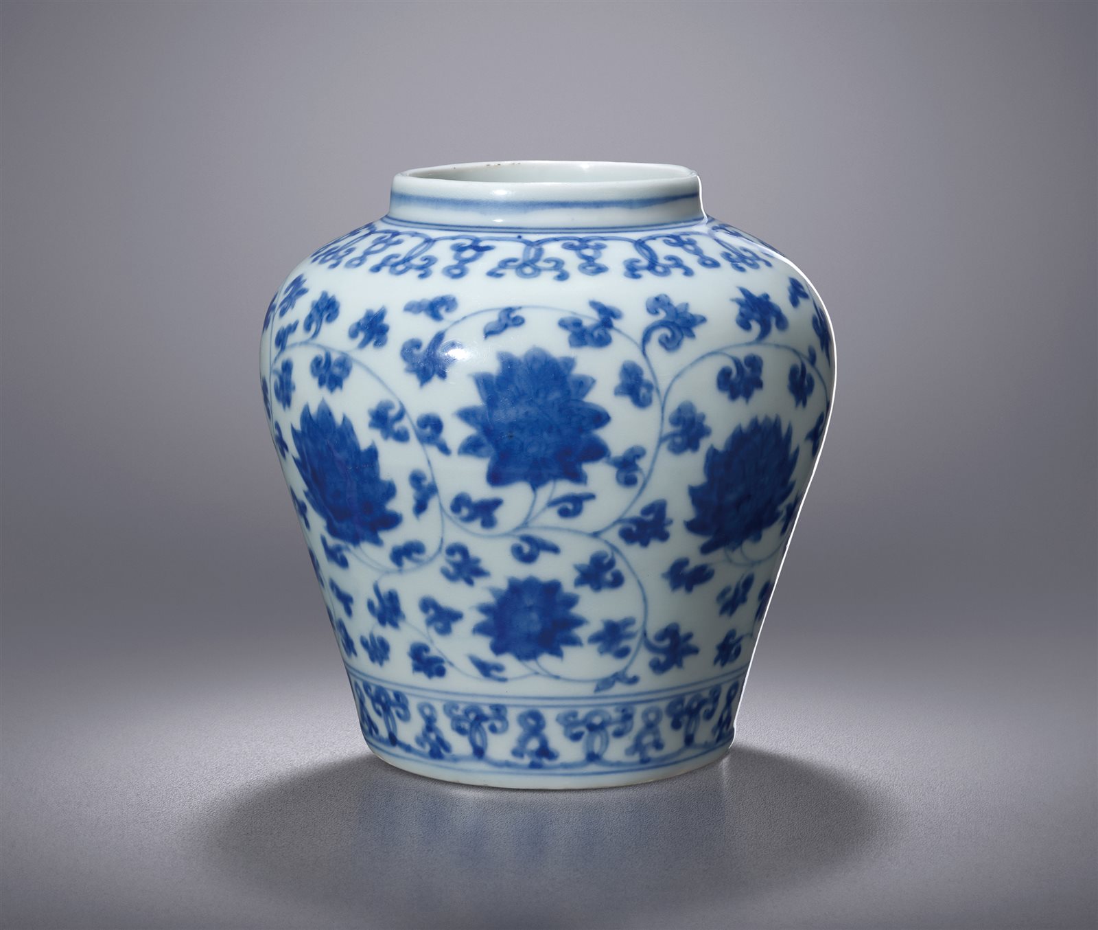 青花缠枝莲纹罐- 专场详情- 北京中汉拍卖有限公司