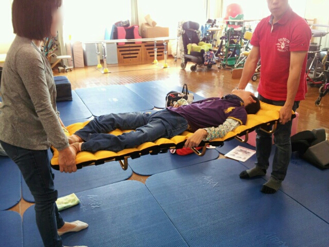 起立保持具 フレックス・ライダー☆の応用編: 姿勢保持にゃ毎日