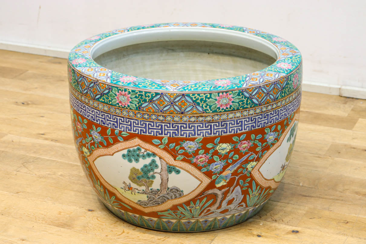 細やかな花模様の華やかな大型丸火鉢 DC7599 – 古福庵 [ KOFUKUAN