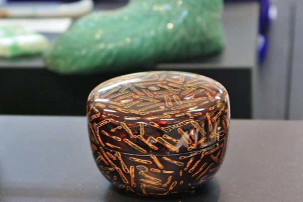 海底の世界を具現化させた漆器～若狭塗～ | Japan Traditional Crafts