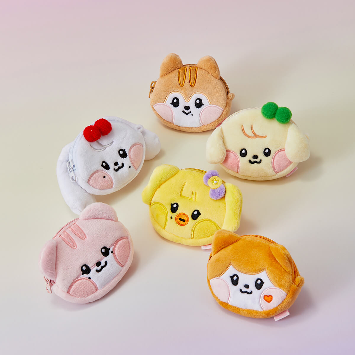 IVE minive minini Face Pouch – LINE FRIENDS_US