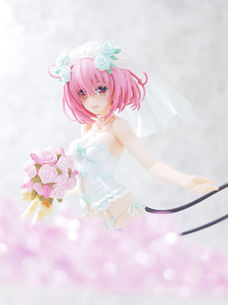 セクシーすぎる花嫁衣装 マックスファクトリー モモ・ベリア