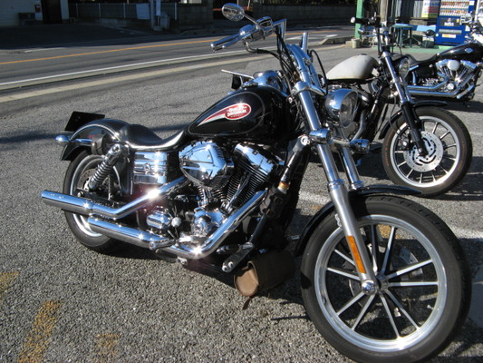 2006年式FXDL ダイナ・ローライダーのエアクリーナー交換