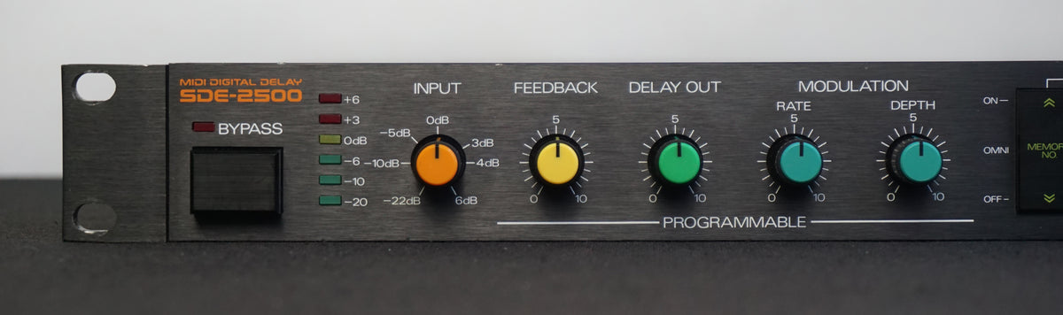 Roland MIDI Digital Delay SDE-2500 1U Rack Effects FX -100V – LOFI