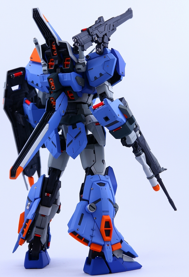 MG GAT-X102デュエルガンダム・アサルトシュラウド S38【ぷらもっち】