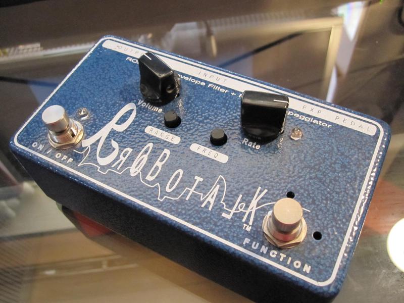 Xotic Robotalk | Sound Junkie -りょーづが独り言-