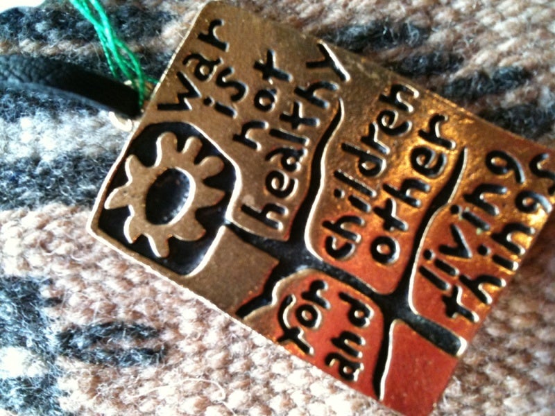 WAR IS NOT HEALTHY NECKLACE | 8EIGHT スタッフブログ