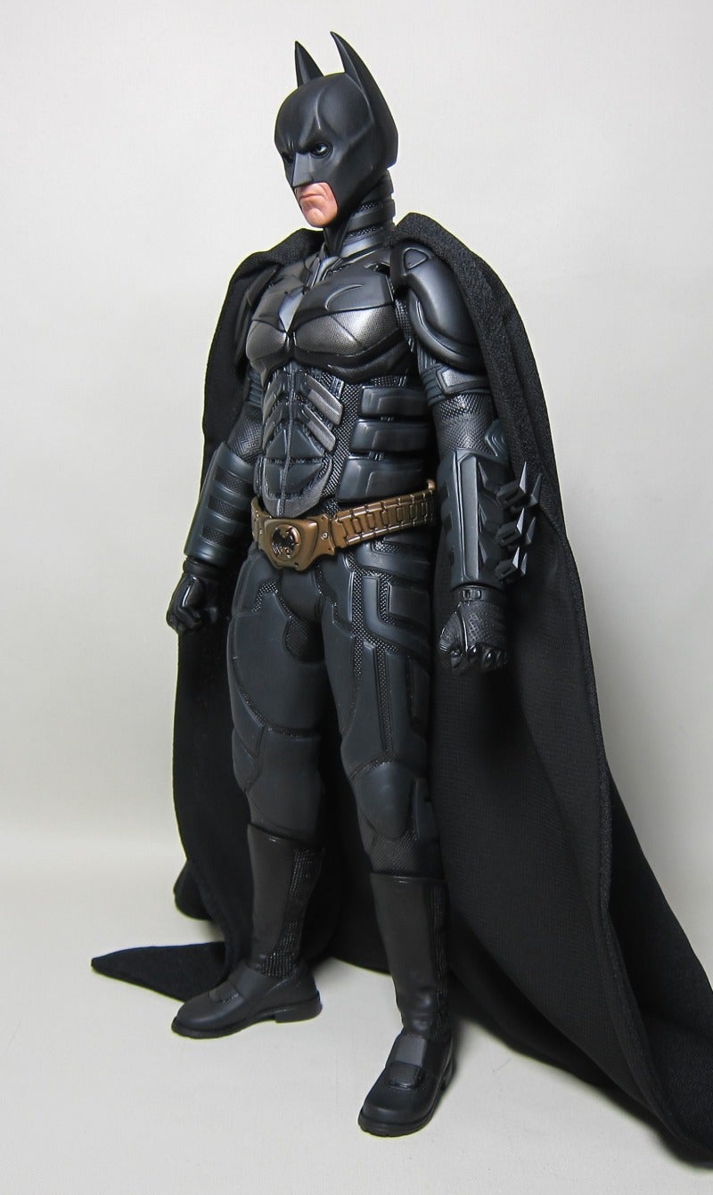 ホットトイズ「ダークナイト」DXバットマン レビュー① | Cineastの