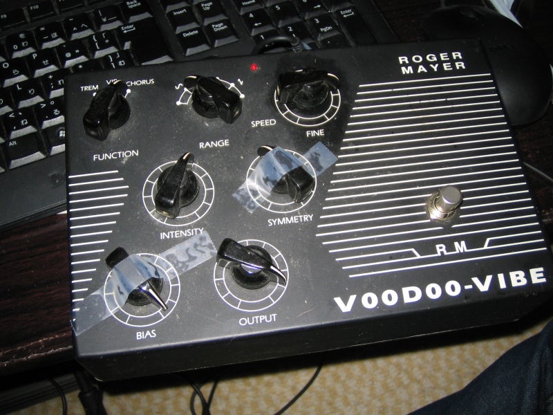 Roger Mayer Voodoo-Vibe | 心情すけっち