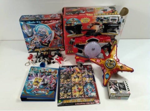 仮面ライダー、スーパー戦隊、ウルトラマンのおもちゃごっそり購入