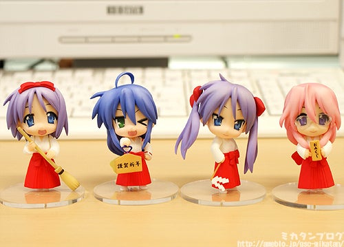 あと2ヶ月で今年も終了のお知らせ！「らき☆すた お年賀セット」が