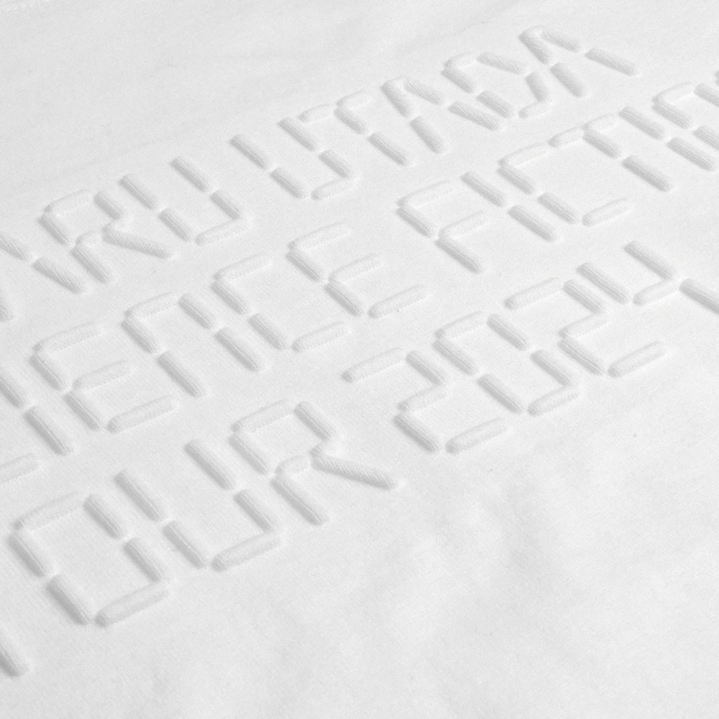 エンボスTシャツ（ホワイト） – HIKARU UTADA Official Store