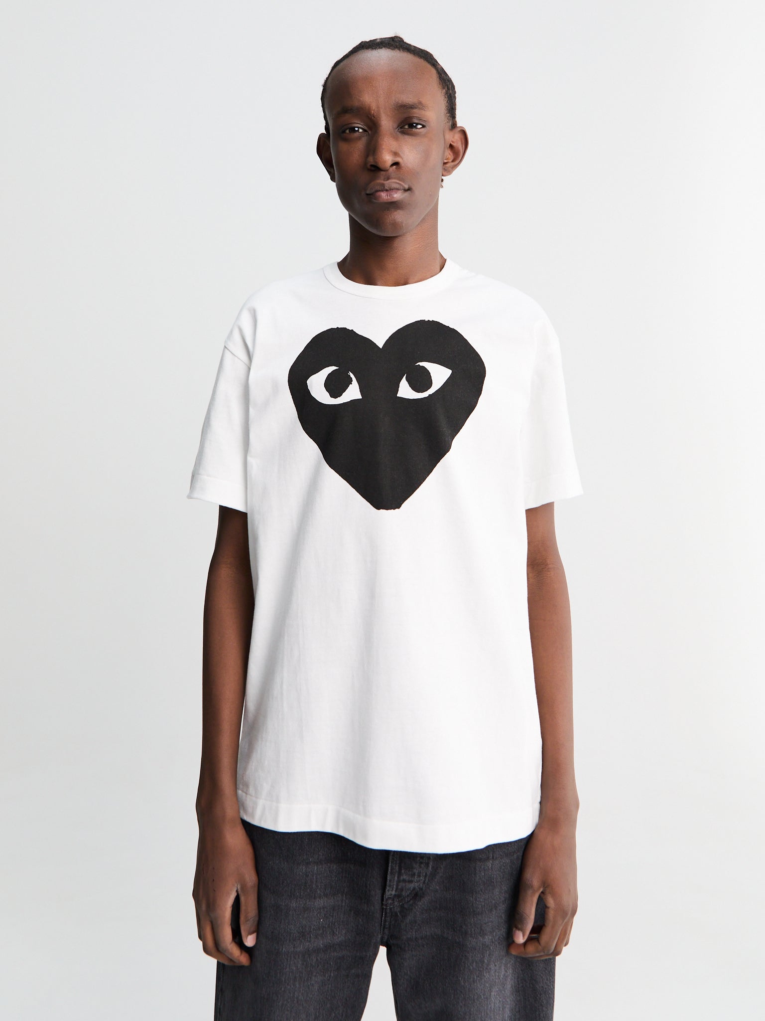 Comme des Garçons PLAY - Black Heart T-Shirt in White – Stoy