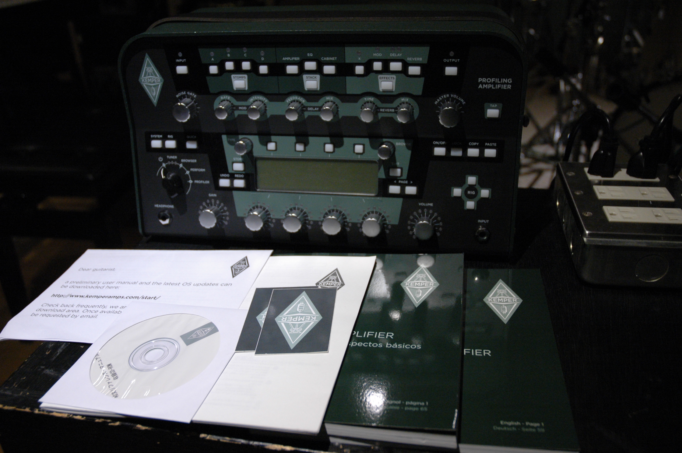 スタジオ使用中古販売 】 Kemper Profiling Amp Black 美品 | 音楽堂