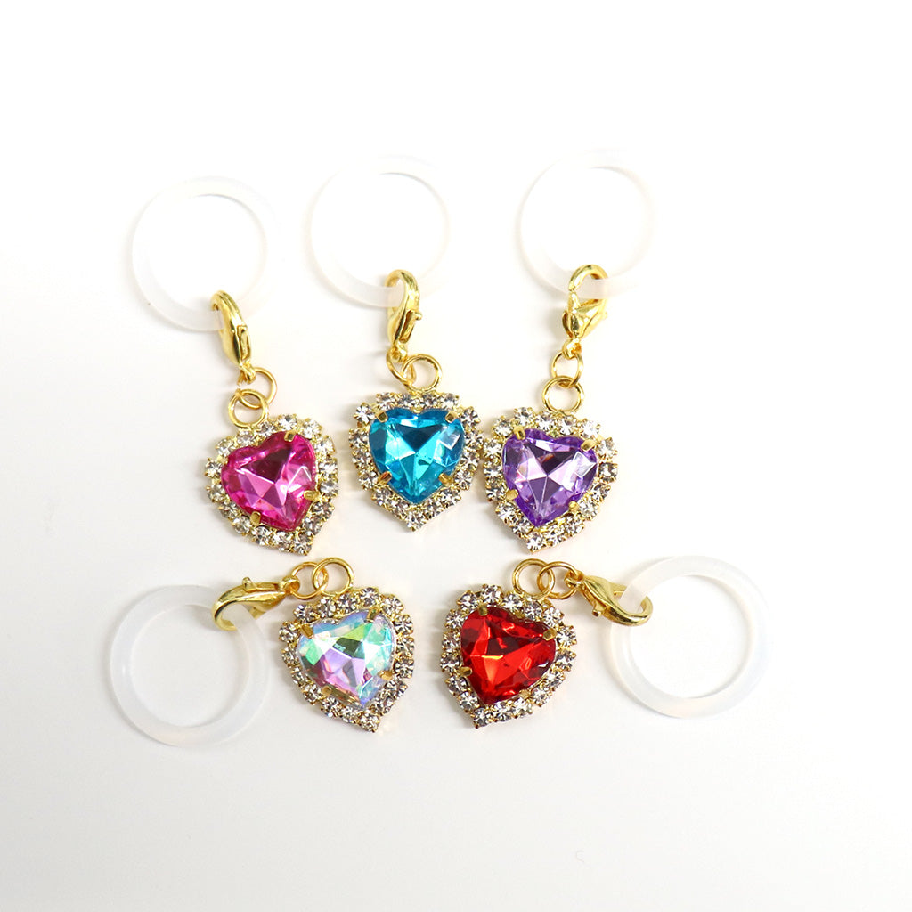 カラフルハート&クリアストーンめじるしチャーム – SUNHOSEKI