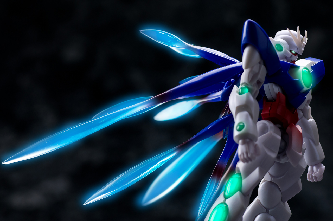 ロボット魂(ROBOT魂) ELSクアンタ プレミアムバンダイ限定品 Amazon.co.jp: ROBOT魂 SIDE MS 劇場版 機動戦士ガンダム00 -A