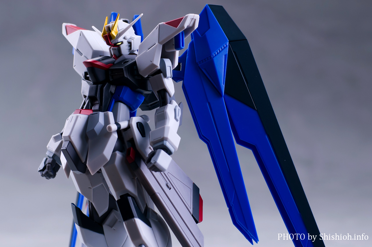 MGSD フリーダムガンダム ZGMF-X10A MGSD フリーダムガンダム｜バンダイ ホビーサイト