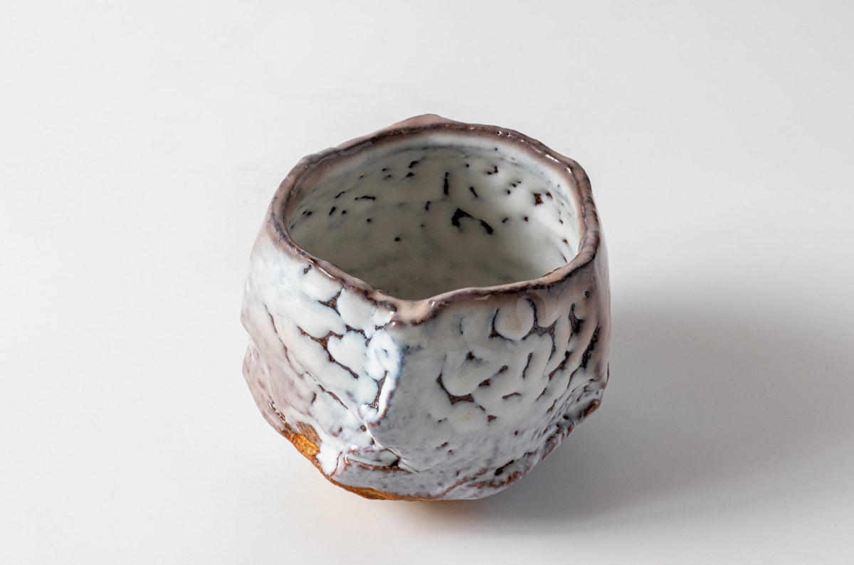 白釉窯変刳貫茶碗 | artrip山口