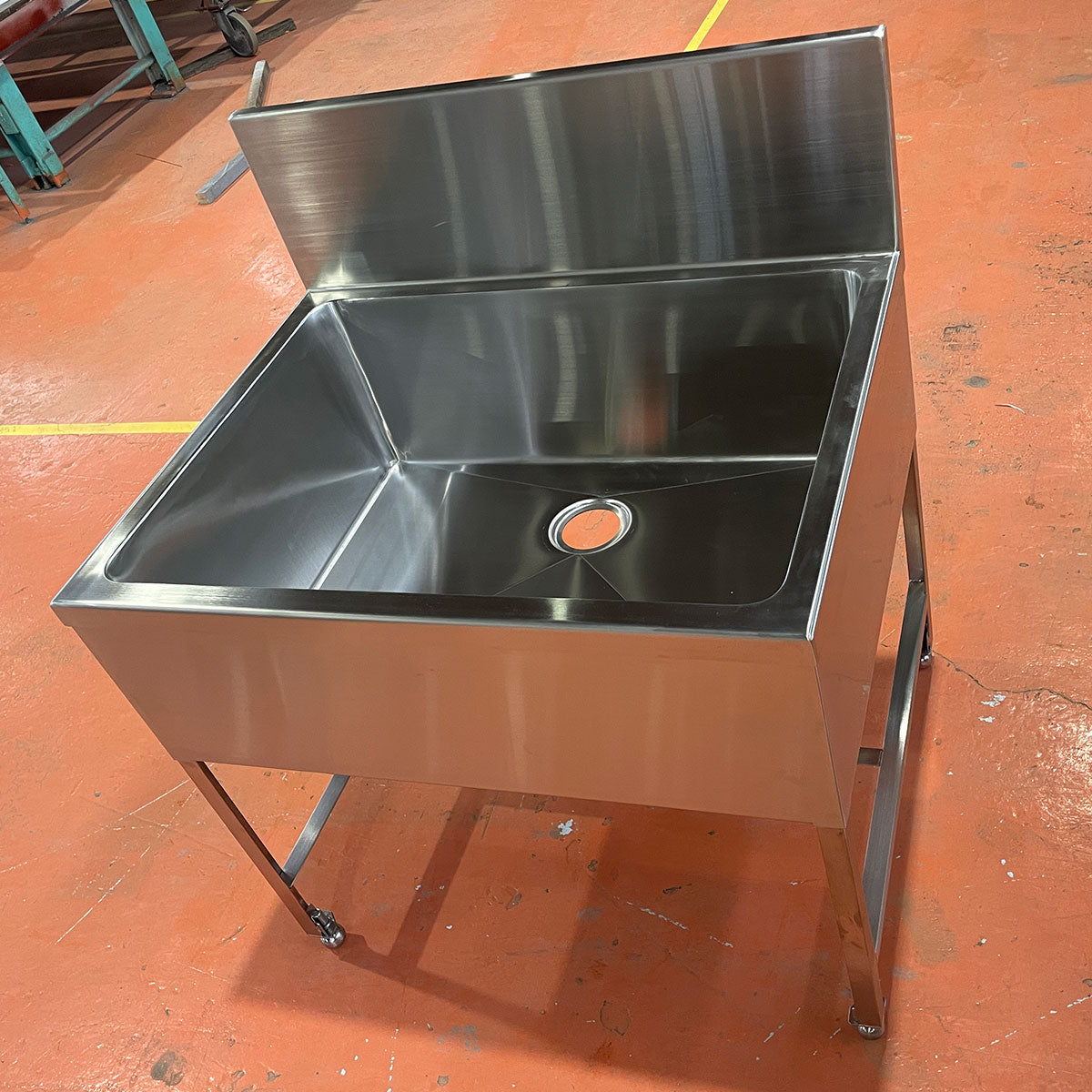 超大型深型シンク台 SG-02 – ピッタリかなもの