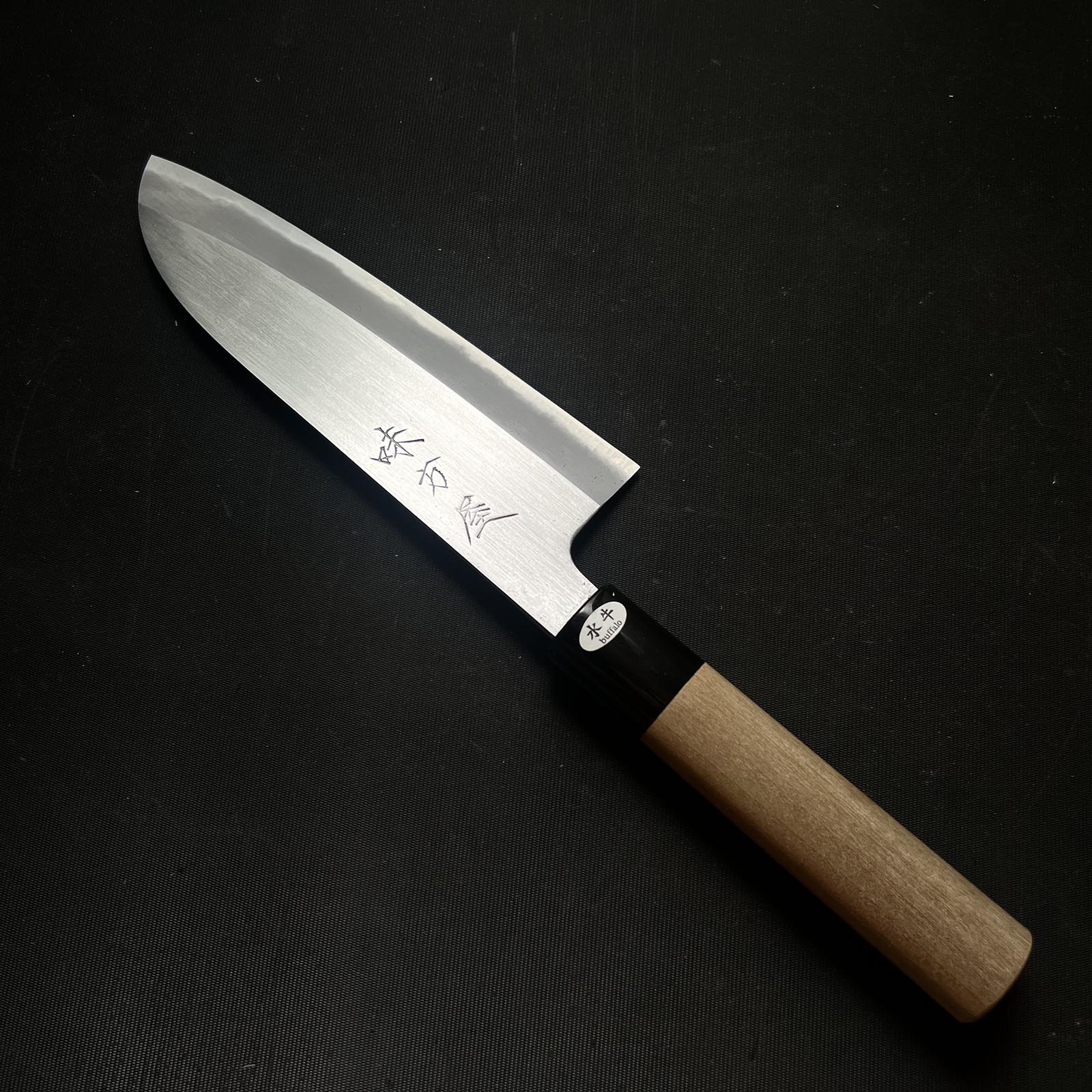 Ajikataya Polishing Finish Santoku Bocho 味方屋 磨き仕上げ 三徳