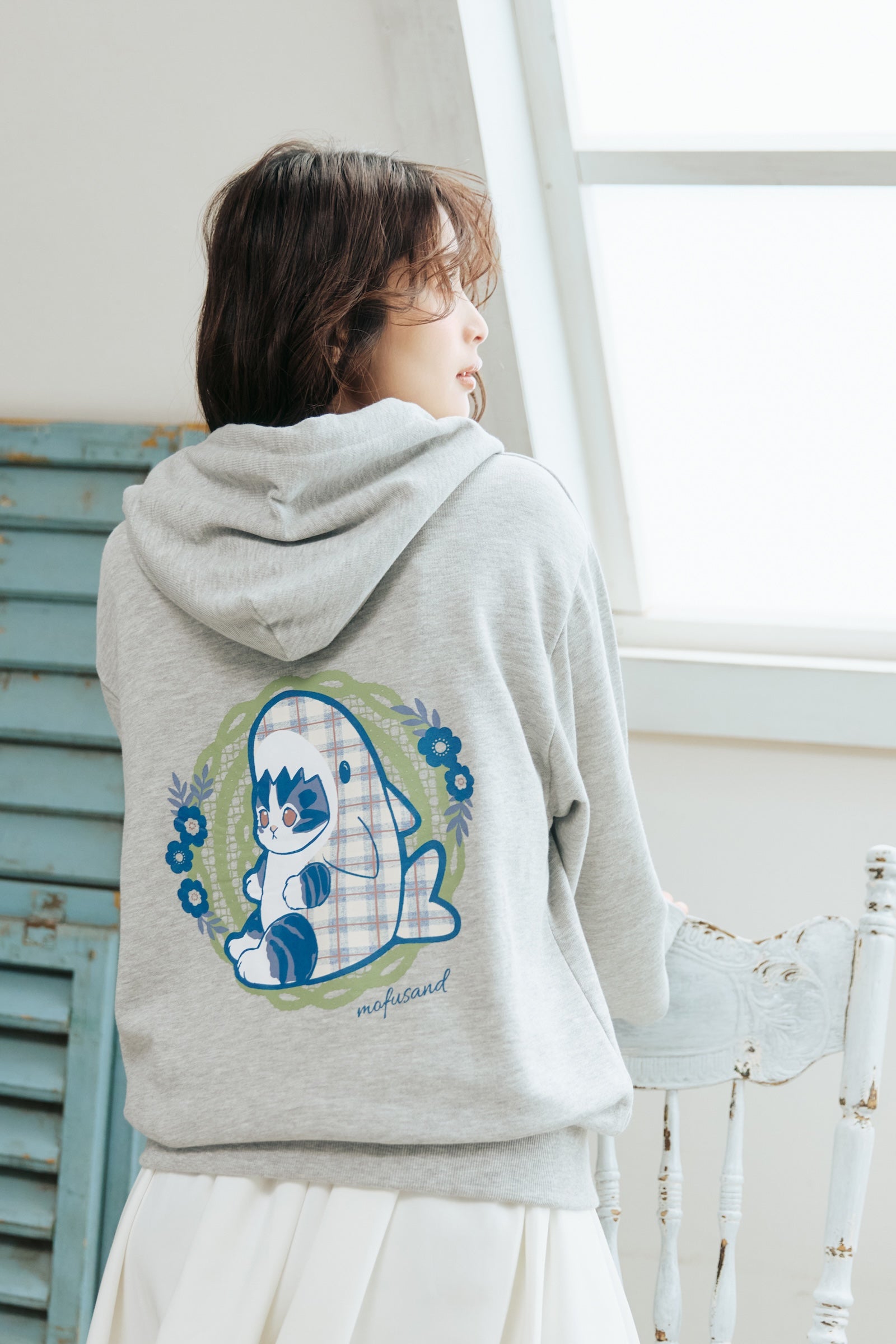 mofusand ZIPパーカー カントリーチェック サメにゃん グレー