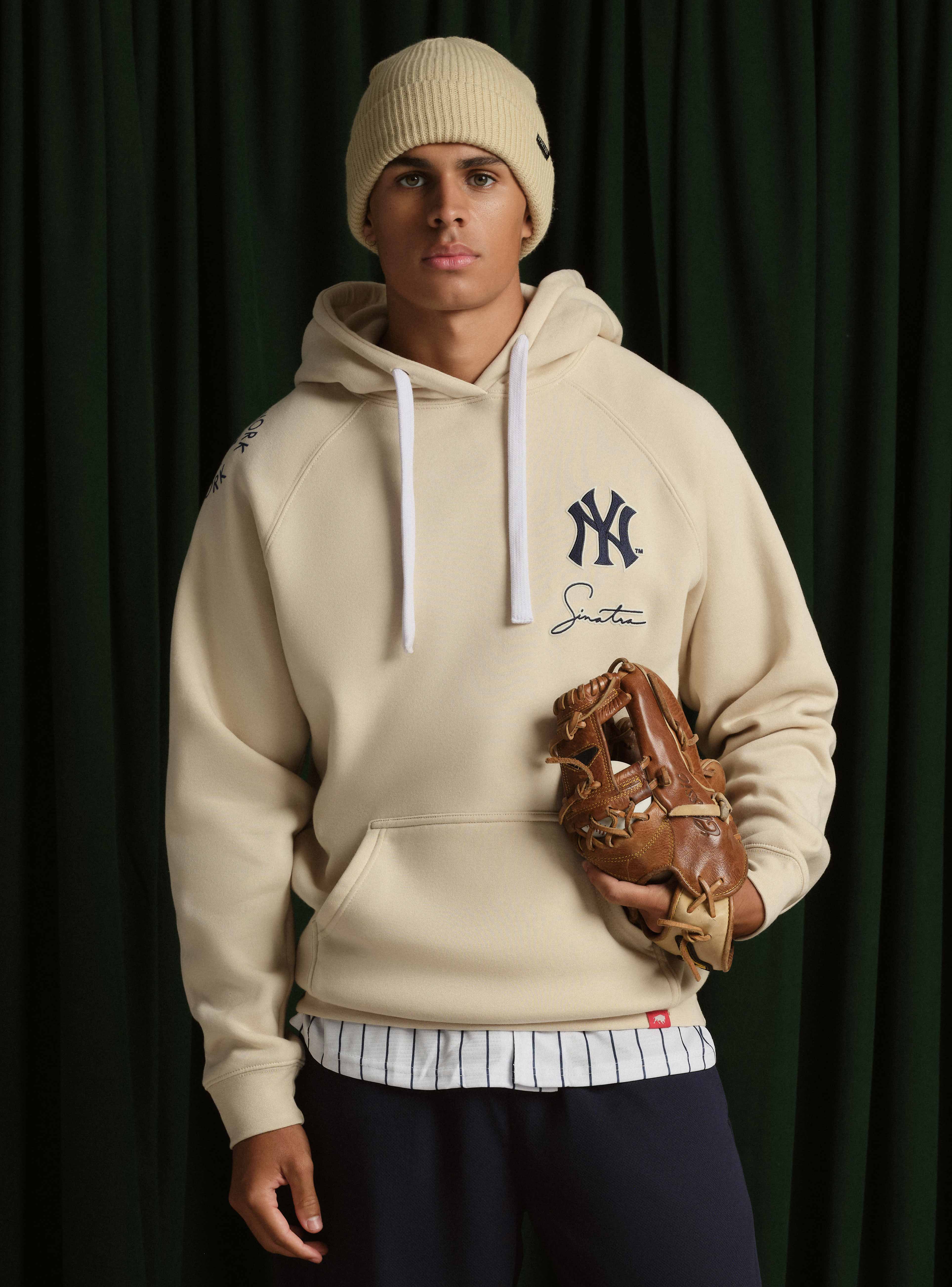 SHOT_3_261_1.jpg?v=1759179676&