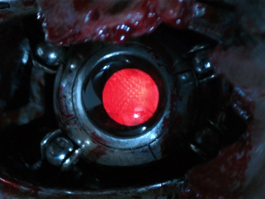 エンドスケルトンの象徴である眼球(センサー部)の発光についての考察