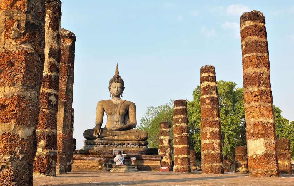 3216 外国切手 タイ 1988年スコタイ公園遺跡 4種完 3216 外国切手 タイ