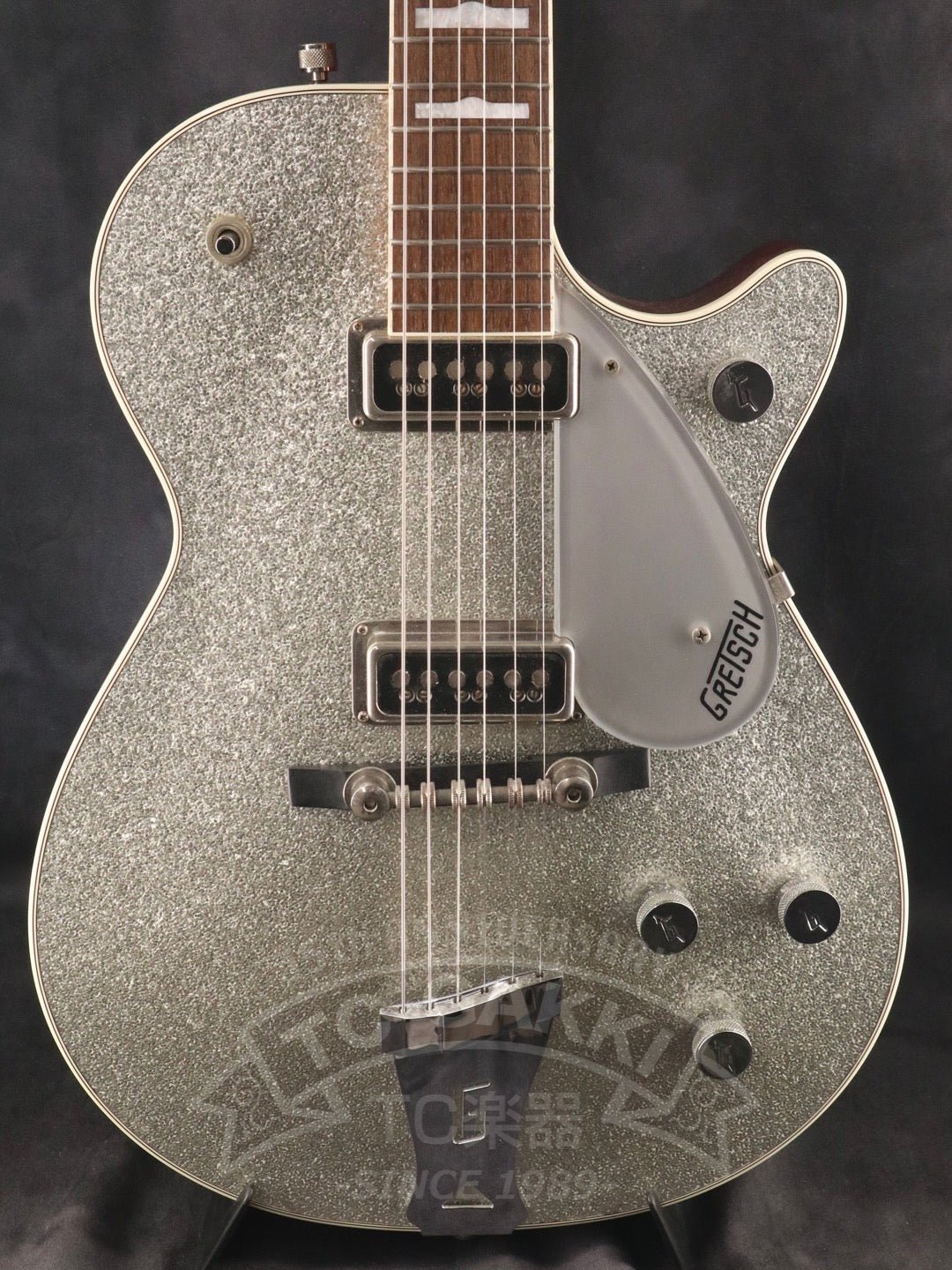 G6129-1957 Silver JET