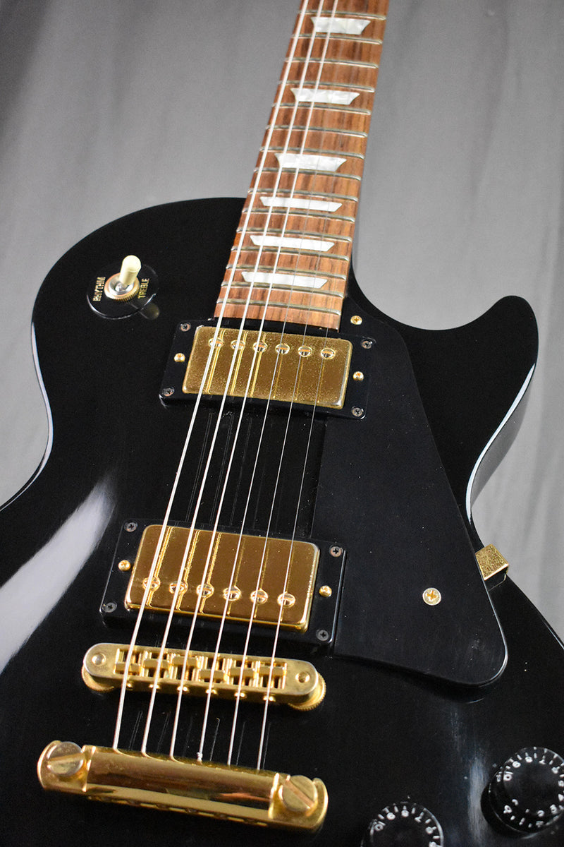 1995 Gibson Les Paul Studio Ebony w/ Gold Hardware – Telluride