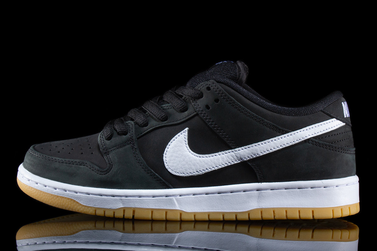 Dunk Low Pro (Black/Gum) – Premier