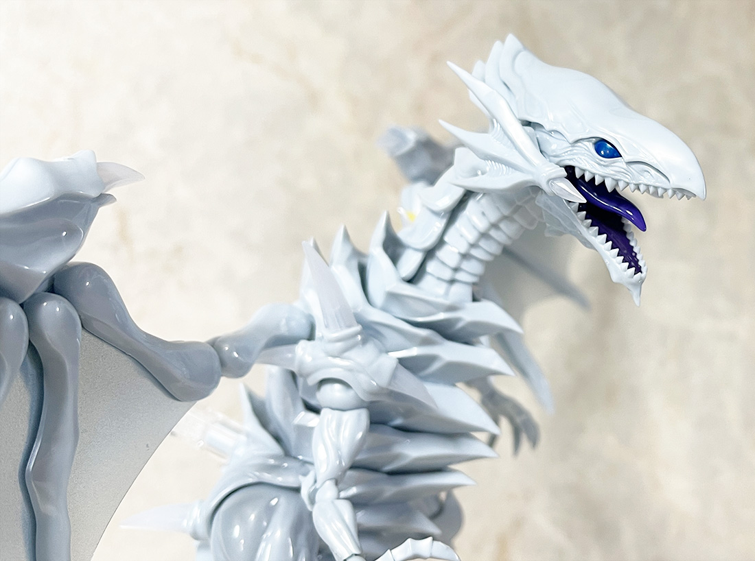 BANDAI SPIRITS Figure-rise Standard Amplified 青眼の白龍 ブルー