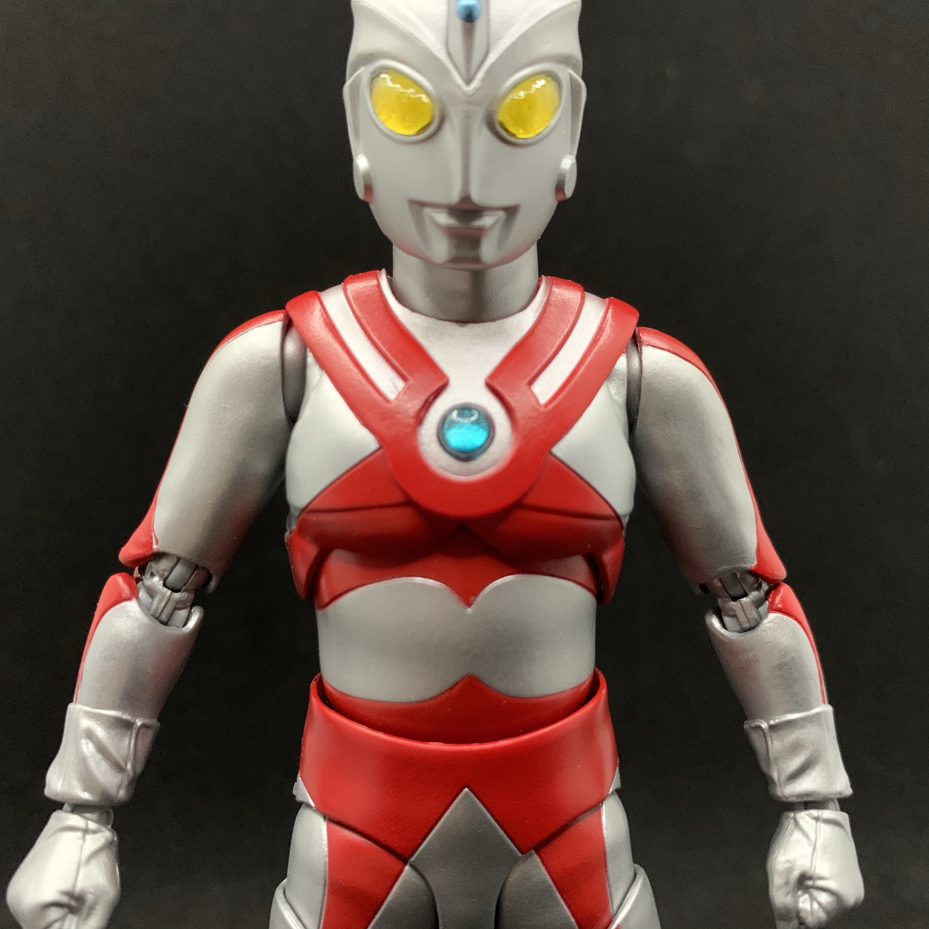 簡易レビュー】S.H.Figuarts ウルトラマンエース – Ultra-arts Fan