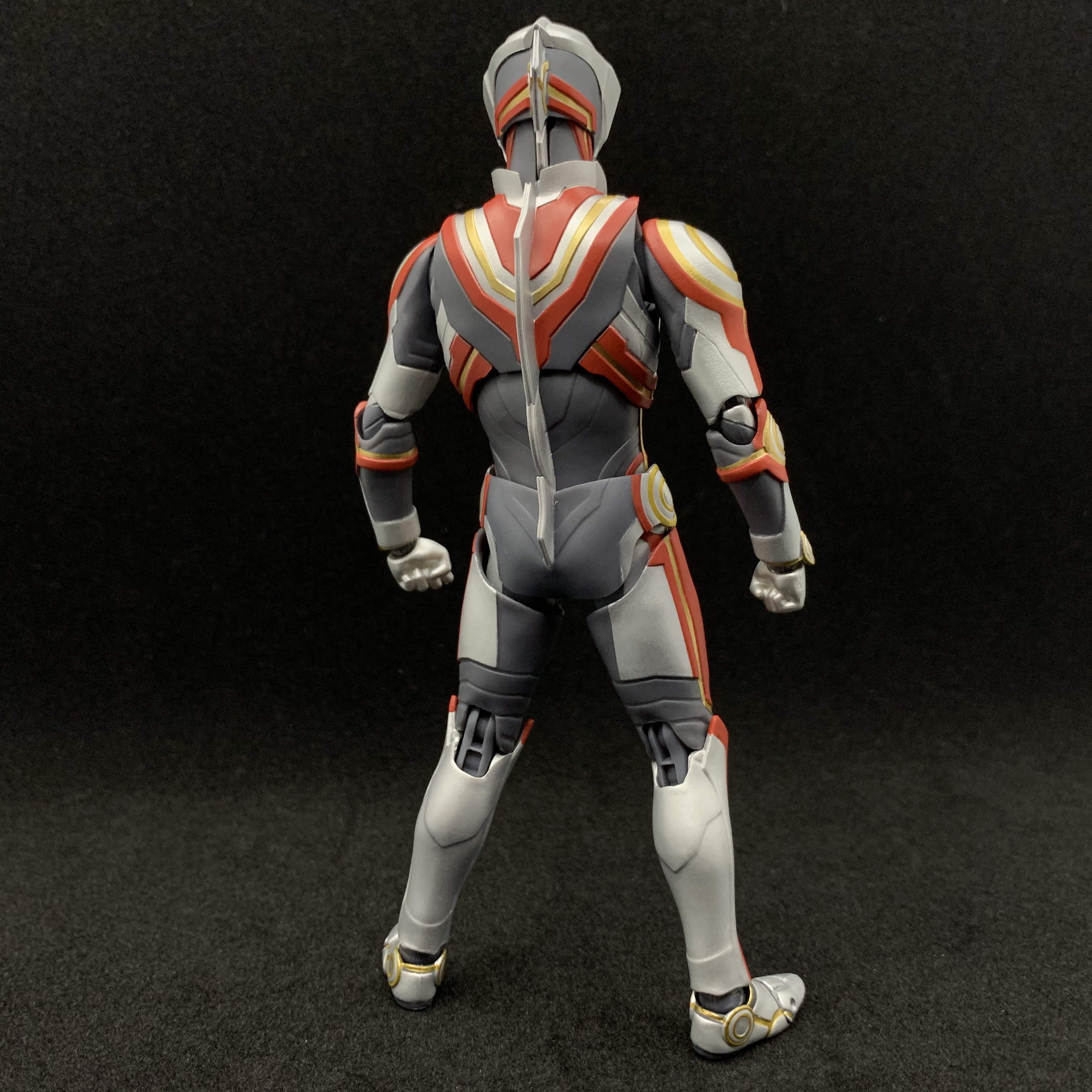 簡易レビュー】S.H.Figuarts ウルトラマンジード ウルティメイト